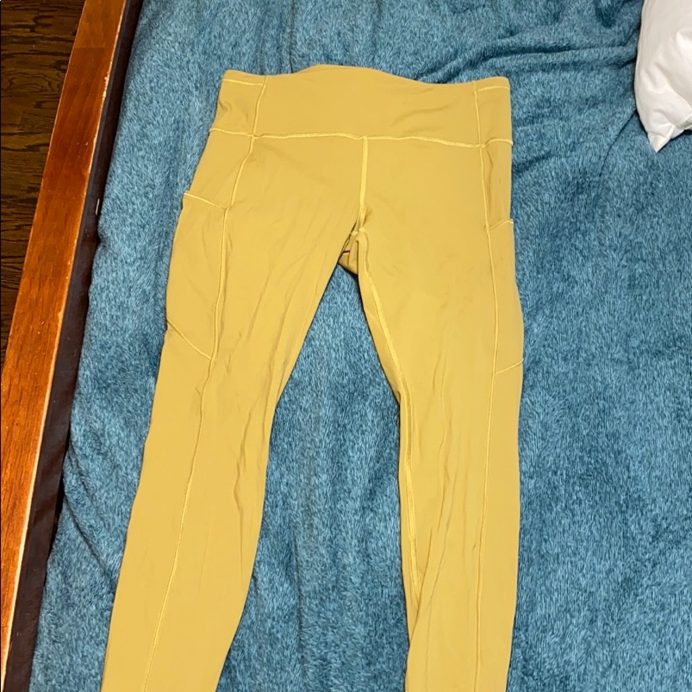 size 12 lululemon leggings